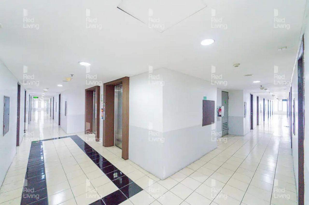 Redliving Apartemen Serpong Green View - Celebrity Room Tower B Tangerang Ngoại thất bức ảnh
